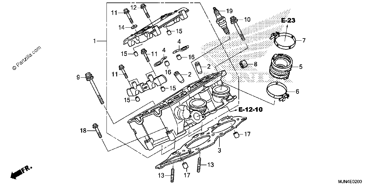 Diagrama de RIGHT CYLINDER HEAD